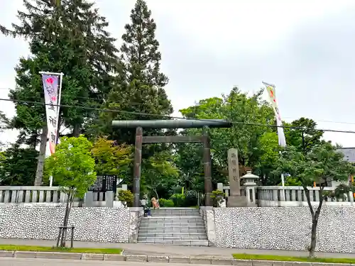 西野神社の鳥居