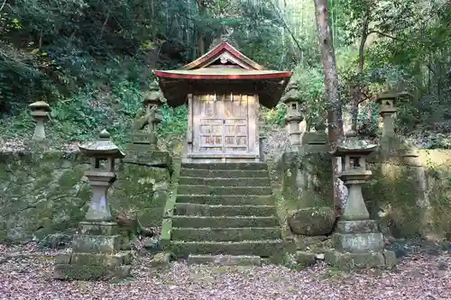 正一位稲荷神社の本殿