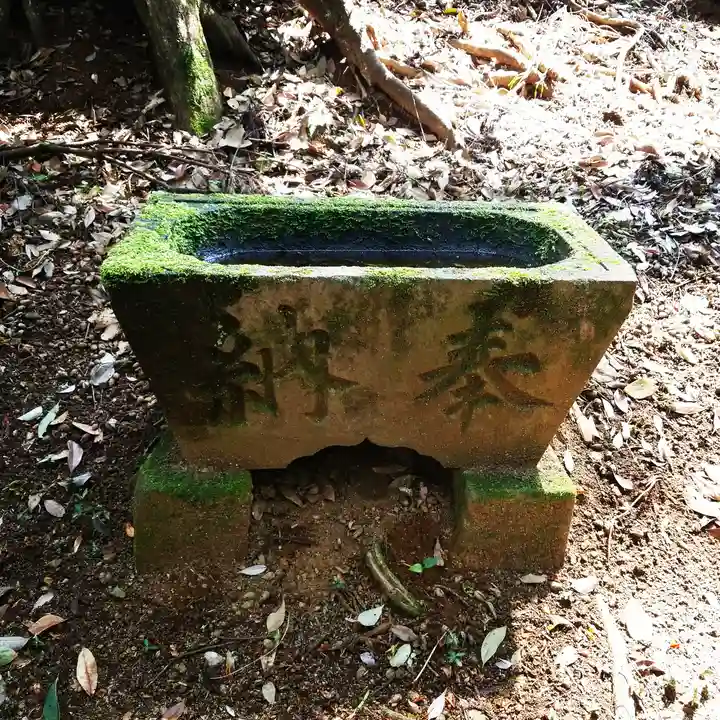 沼尾神社の手水舎