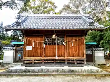 御鍬神社の本殿・本堂