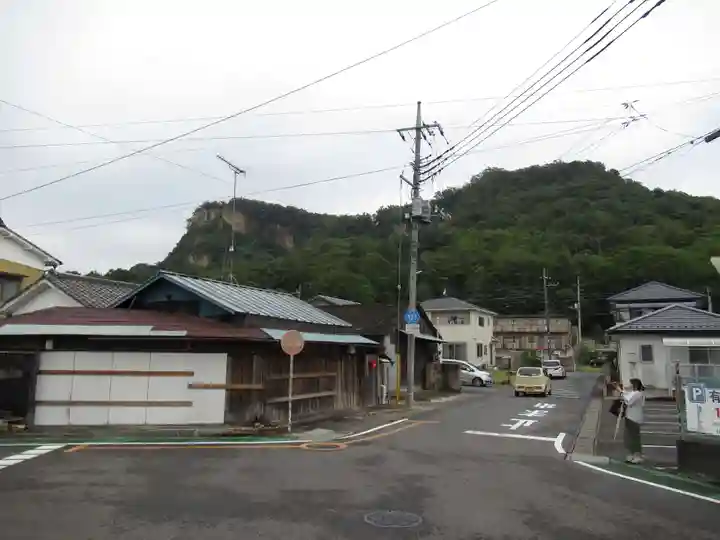 岩舟山高勝寺の周辺