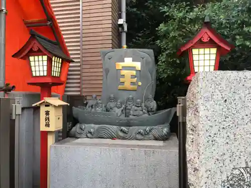 十番稲荷神社の仏像