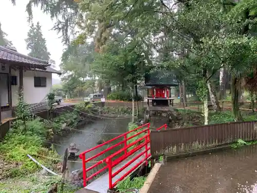 西寒多神社の末社