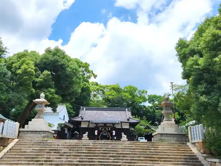 六甲八幡神社の本殿・本堂