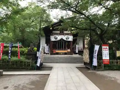 稲毛神社の本殿・本堂