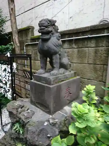 末廣神社の狛犬