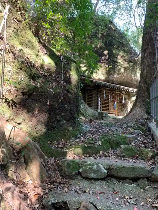 金屋神社の建物その他