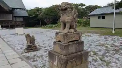 天塩厳島神社の狛犬