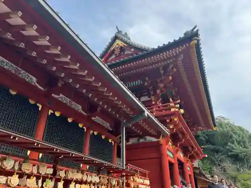 鶴岡八幡宮の本殿