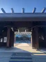 札幌護國神社の山門・神門