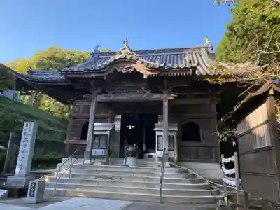 熊谷寺の本殿・本堂