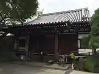 自性院の本殿・本堂