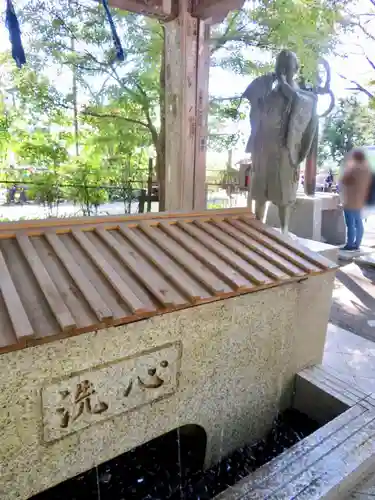 高尾山薬王院の手水舎