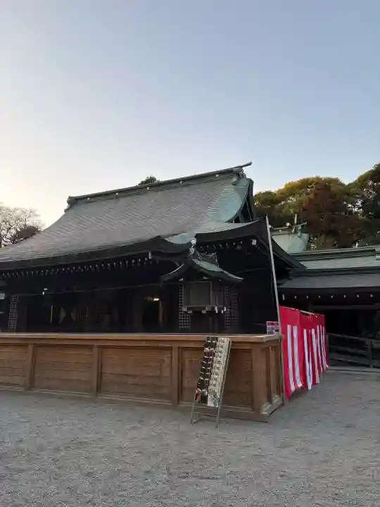 武蔵一宮氷川神社の{uncategorized: "未分類", other: "その他", undefined: "問題あり", building: "その他建物", grave: "お墓", sacred_gate: "鳥居", guardian: "狛犬", statue: "像", buddha: "仏像", history: "歴史", nature: "自然", garden: "庭園", animal: "動物", pagoda: "塔", temizu: "手水舎", mountain_gate: "山門・神門", sanctuary: "本殿・本堂", subordinate: "末社・摂社", art: "芸術", scenery: "景色", jizo: "地蔵", ema: "絵馬", goshuin: "御朱印", omikuji: "おみくじ", items: "授与品その他", amulet: "お守り", goshuincho: "御朱印帳", eats: "食事", festival: "お祭り", votive_dance: "神楽", shichigosan: "七五三参", wedding: "結婚式", experience: "体験その他", initially: "初詣", around: "周辺", anti_infection: "感染症対策"}
