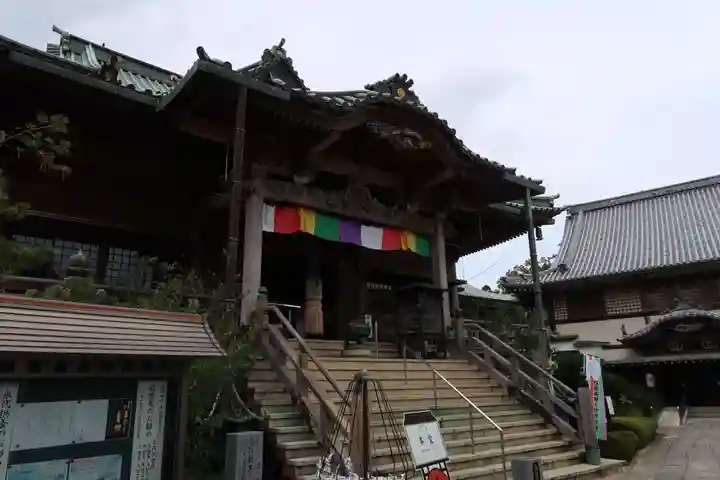 立江寺の本殿・本堂