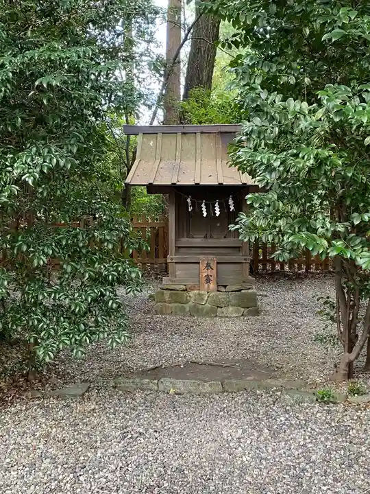砥鹿神社(里宮)の末社・摂社