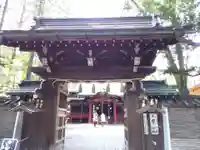 赤坂氷川神社の山門・神門