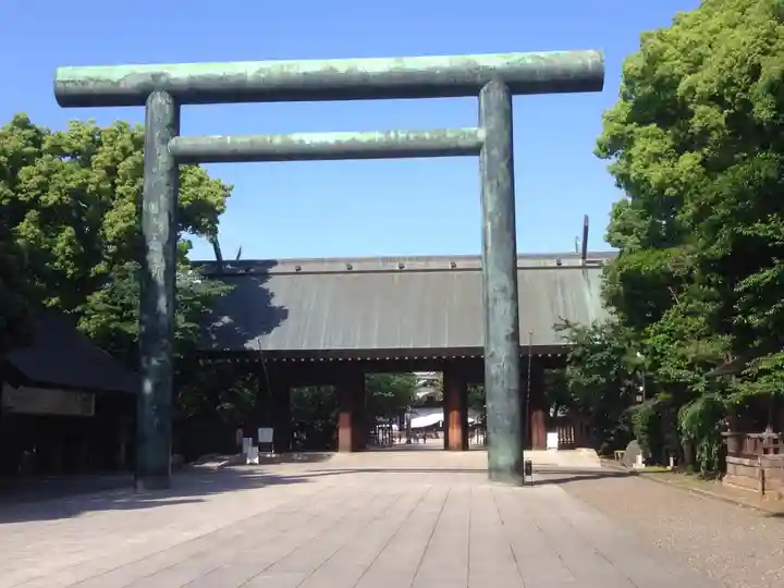 靖國神社の鳥居