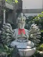 南法華寺(壷阪寺)の{uncategorized: "未分類", other: "その他", undefined: "問題あり", building: "その他建物", grave: "お墓", sacred_gate: "鳥居", guardian: "狛犬", statue: "像", buddha: "仏像", history: "歴史", nature: "自然", garden: "庭園", animal: "動物", pagoda: "塔", temizu: "手水舎", mountain_gate: "山門・神門", sanctuary: "本殿・本堂", subordinate: "末社・摂社", art: "芸術", scenery: "景色", jizo: "地蔵", ema: "絵馬", goshuin: "御朱印", omikuji: "おみくじ", items: "授与品その他", amulet: "お守り", goshuincho: "御朱印帳", eats: "食事", festival: "お祭り", votive_dance: "神楽", shichigosan: "七五三参", wedding: "結婚式", experience: "体験その他", initially: "初詣", around: "周辺", anti_infection: "感染症対策"}