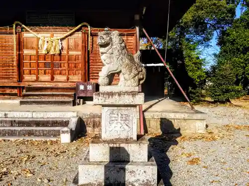 神明社（八ツ田神明社）の狛犬