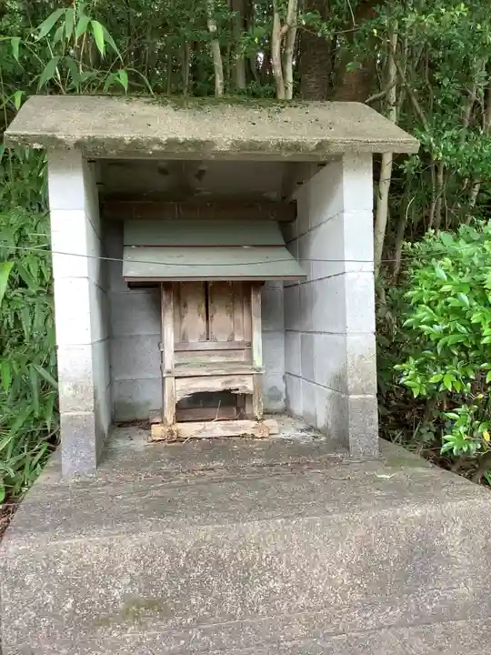 護国之寺の末社・摂社