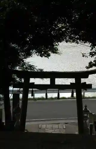 斑鳩神社の鳥居