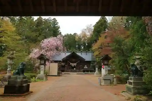 神明社の建物その他