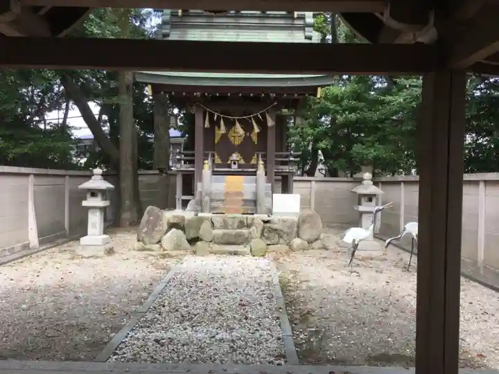 長草八幡社の本殿・本堂