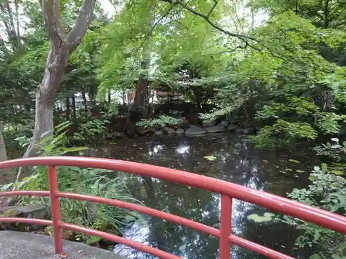 永山神社の庭園