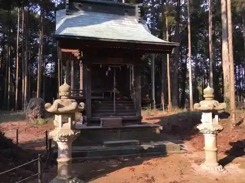 飽富神社の末社