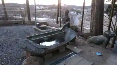 阿久津「田村神社」(郡山市阿久津町)旧社名:伊豆箱根三嶋三社の手水舎