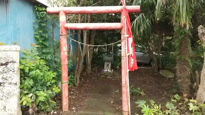 稲荷神社の鳥居