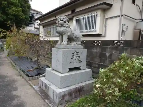 熊野神社の狛犬