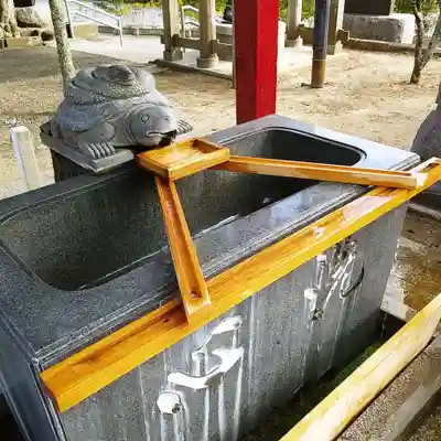 白子神社の手水舎