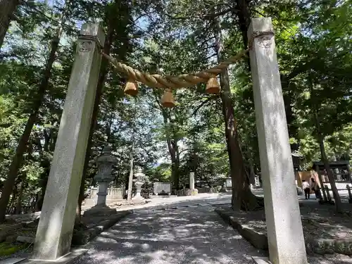 諏訪大社下社秋宮(長野県)