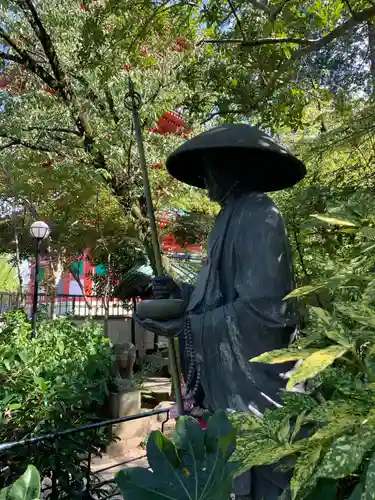 高幡不動尊　金剛寺の像