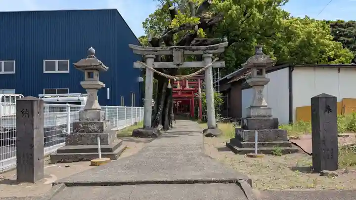 光金稲荷神社の鳥居