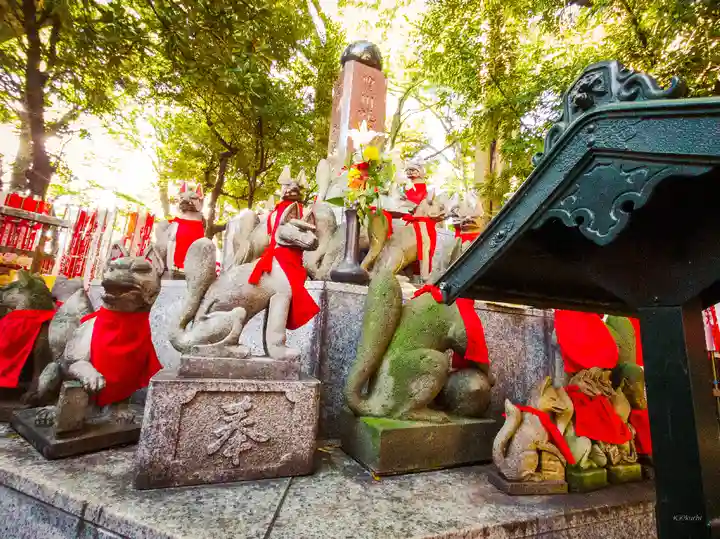 豊川稲荷東京別院の狛犬