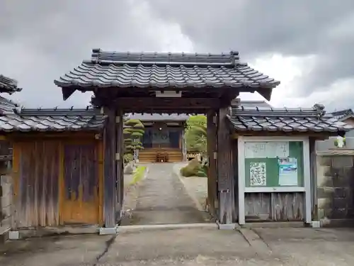 正善寺の山門