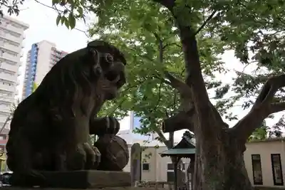 阿邪訶根神社の狛犬