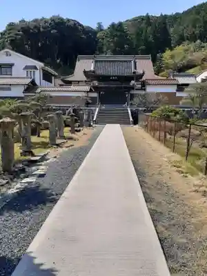 総泉寺の山門・神門