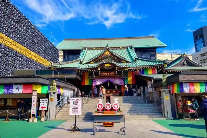 成田山深川不動堂(新勝寺東京別院)の{uncategorized: "未分類", other: "その他", undefined: "問題あり", building: "その他建物", grave: "お墓", sacred_gate: "鳥居", guardian: "狛犬", statue: "像", buddha: "仏像", history: "歴史", nature: "自然", garden: "庭園", animal: "動物", pagoda: "塔", temizu: "手水舎", mountain_gate: "山門・神門", sanctuary: "本殿・本堂", subordinate: "末社・摂社", art: "芸術", scenery: "景色", jizo: "地蔵", ema: "絵馬", goshuin: "御朱印", omikuji: "おみくじ", items: "授与品その他", amulet: "お守り", goshuincho: "御朱印帳", eats: "食事", festival: "お祭り", votive_dance: "神楽", shichigosan: "七五三参", wedding: "結婚式", experience: "体験その他", initially: "初詣", around: "周辺", anti_infection: "感染症対策"}