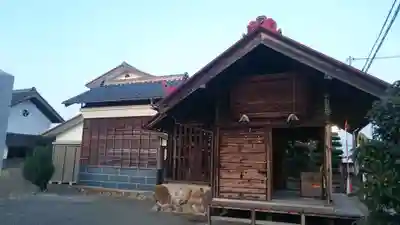 諏訪社の本殿・本堂