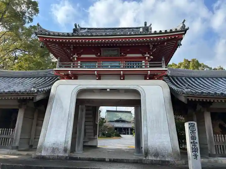 温泉山 安楽寺(四国霊場第六番札所)(徳島県)