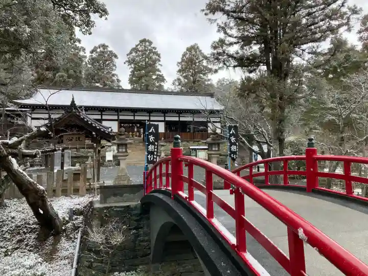 伊太祁曽神社の{uncategorized: "未分類", other: "その他", undefined: "問題あり", building: "その他建物", grave: "お墓", sacred_gate: "鳥居", guardian: "狛犬", statue: "像", buddha: "仏像", history: "歴史", nature: "自然", garden: "庭園", animal: "動物", pagoda: "塔", temizu: "手水舎", mountain_gate: "山門・神門", sanctuary: "本殿・本堂", subordinate: "末社・摂社", art: "芸術", scenery: "景色", jizo: "地蔵", ema: "絵馬", goshuin: "御朱印", omikuji: "おみくじ", items: "授与品その他", amulet: "お守り", goshuincho: "御朱印帳", eats: "食事", festival: "お祭り", votive_dance: "神楽", shichigosan: "七五三参", wedding: "結婚式", experience: "体験その他", initially: "初詣", around: "周辺", anti_infection: "感染症対策"}