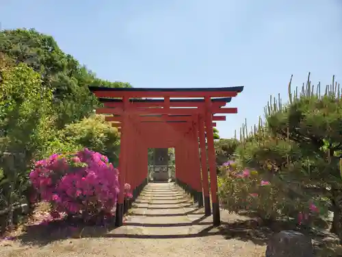 厄除八幡宮　の末社・摂社