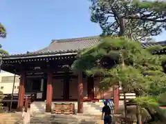 心行寺の本殿