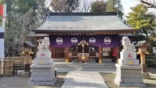 新田神社の本殿・本堂
