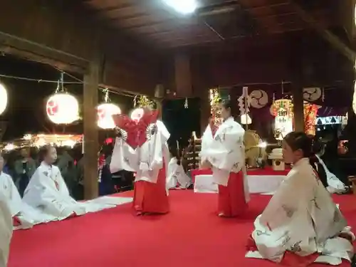 挙母神社の神楽