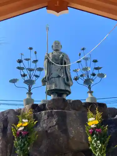 四天王寺の像